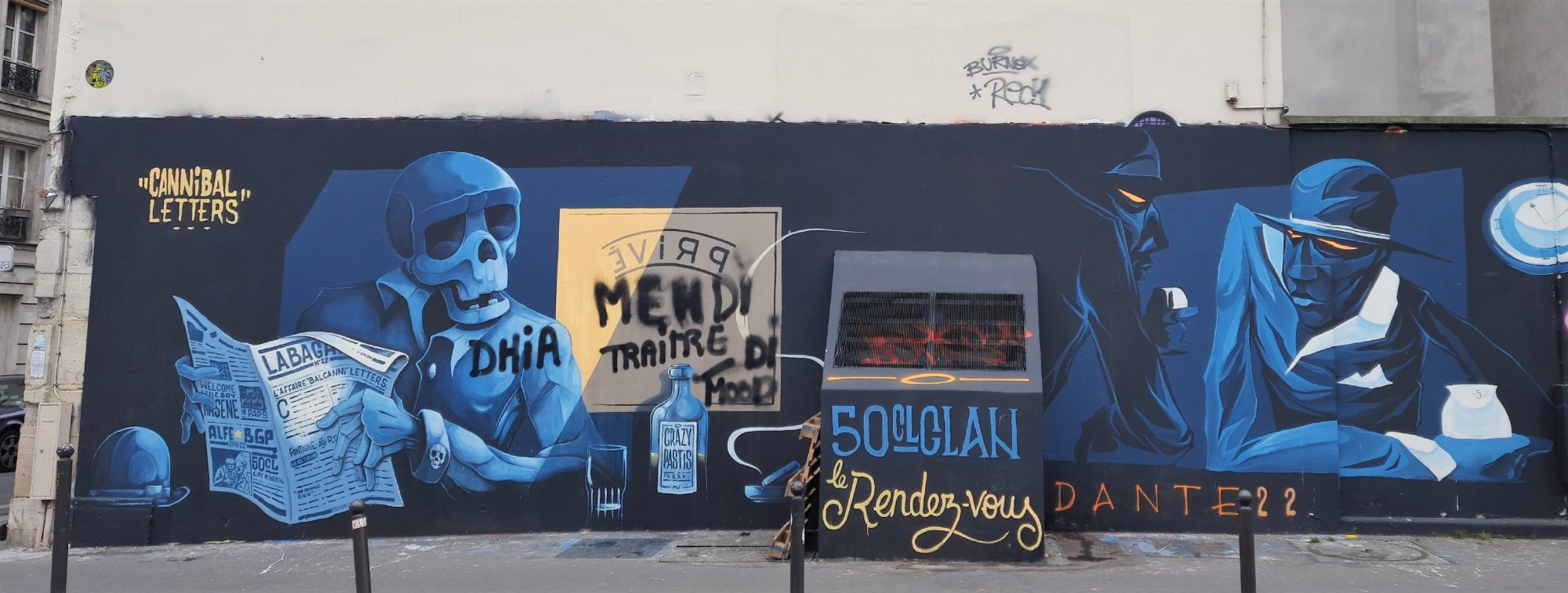 The Skeleton with a Newspaper and the Rendez-vous at the Bar — Street art by Dante, Cannibal Letters in Paris