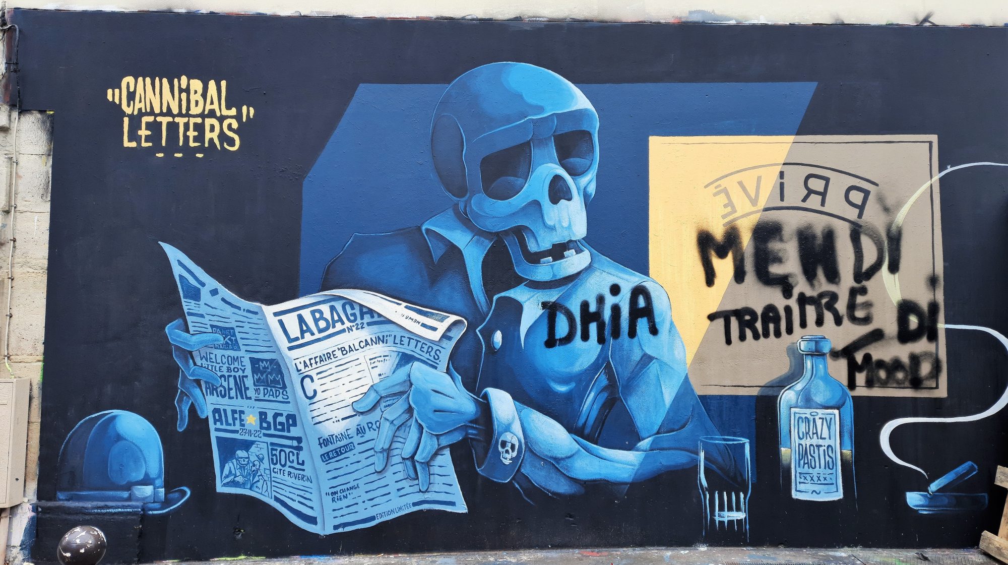 The Skeleton with a Newspaper and the Rendez-vous at the Bar — Street art by Dante, Cannibal Letters in Paris