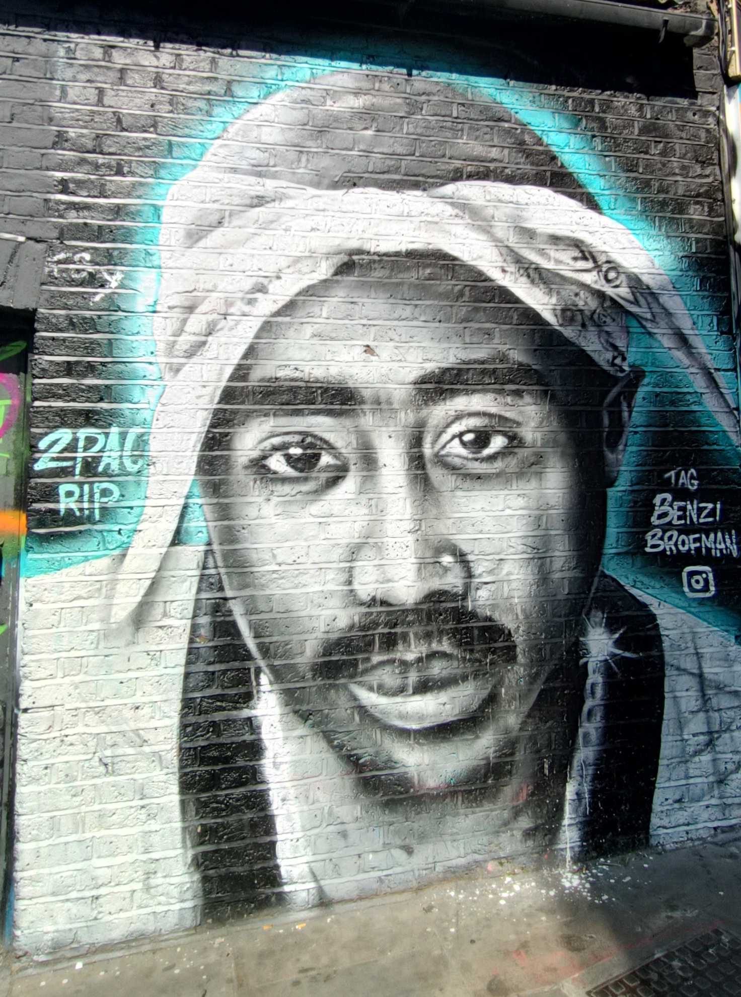 2Pac par Benzi Brofman — Street art de Benzi Brofman à London