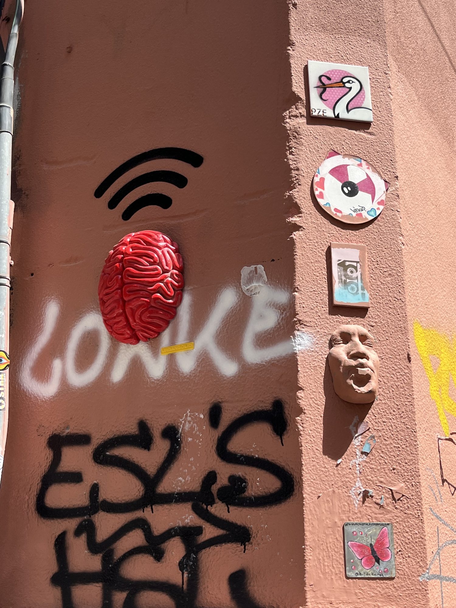 Mixed Brain and Technology Stickers — Street art in Lisbon