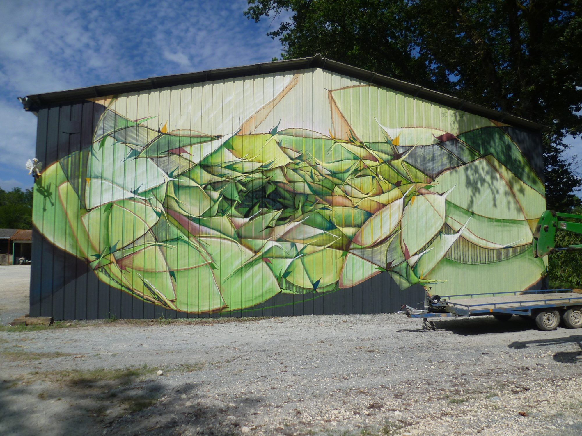 Green Botanical Mural on Barn in Agonac — Street art in Agonac