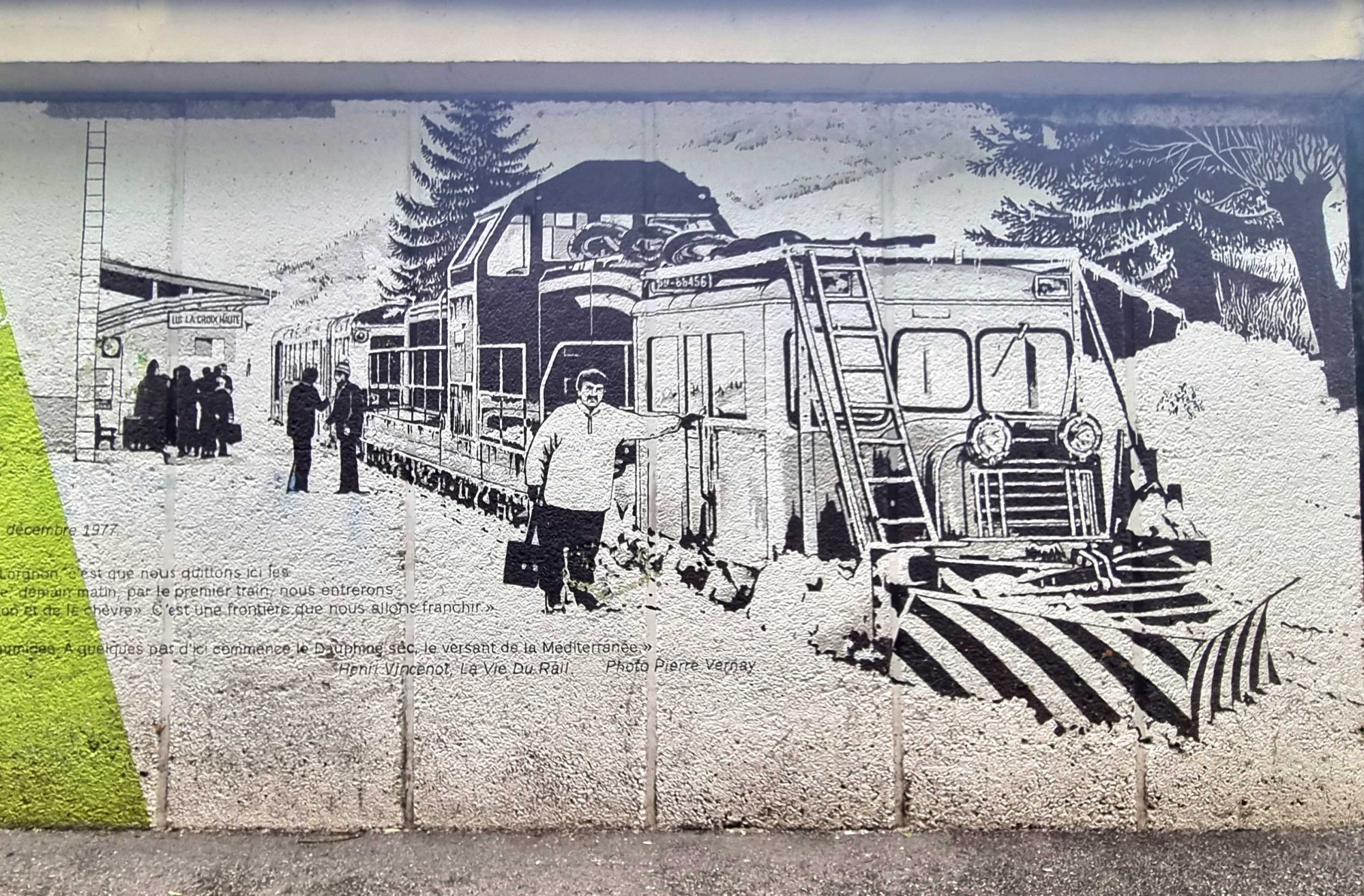 Snowplow and Train in December 1977 — Street art in Grenoble