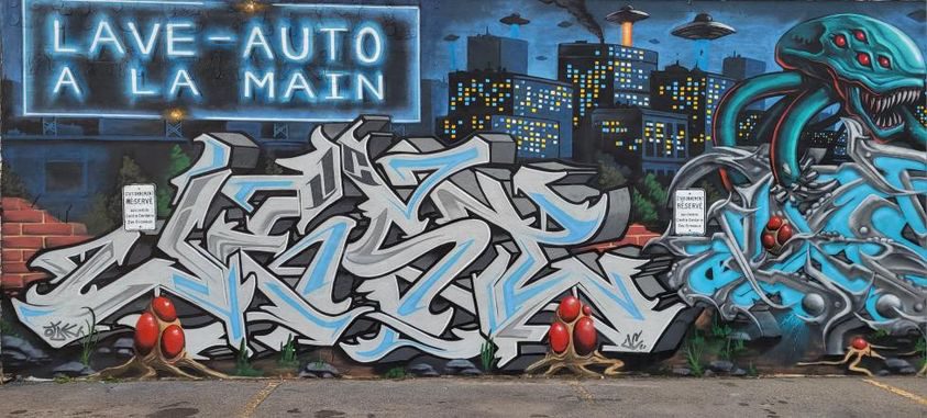 Alien Attack, Graffiti and Alien Monster — Street art in Laval