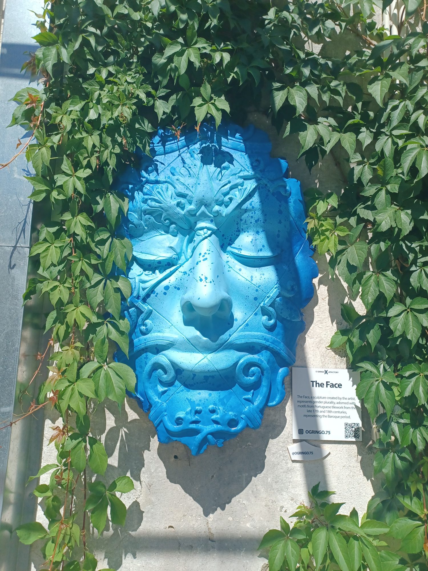 Blue Relief Mask in Lisbon — Street art in Lisboa
