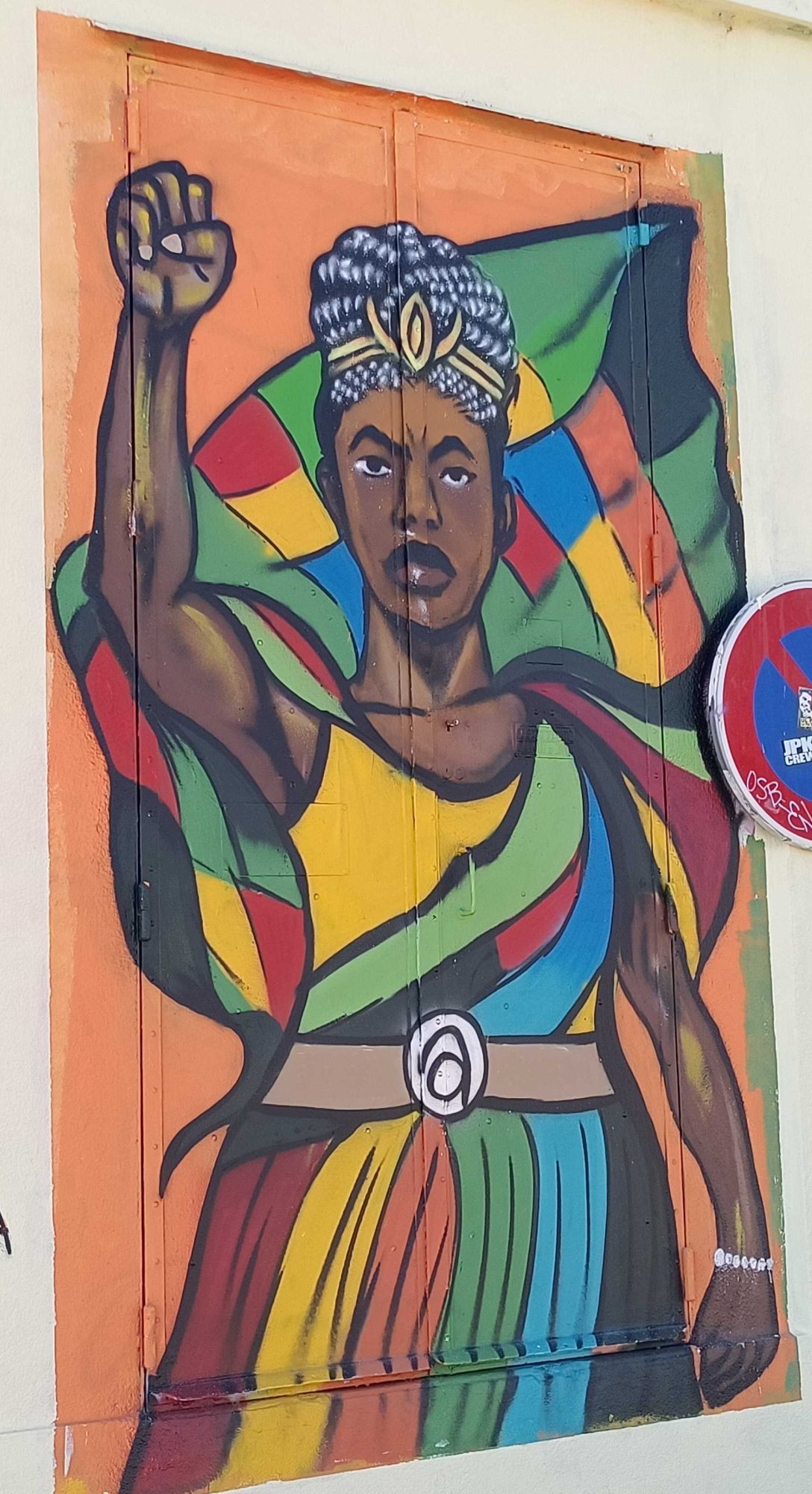 Power and colors Nantes — Street art in Nantes