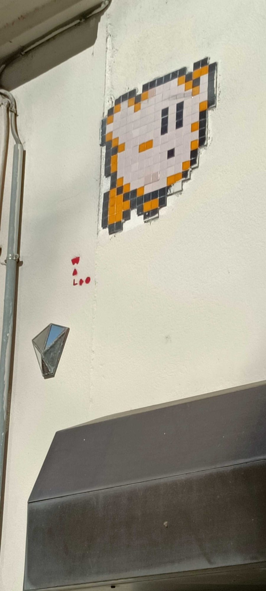Kirby Pixel Art Mosaic — Street art by Waldo in Nantes