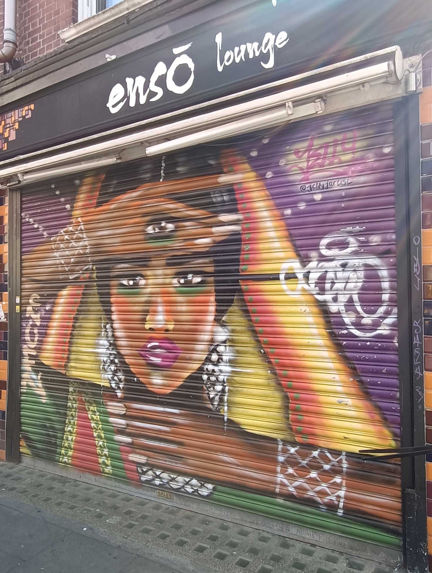 Portrait tribal par Jelly — Street art de Jelly à London