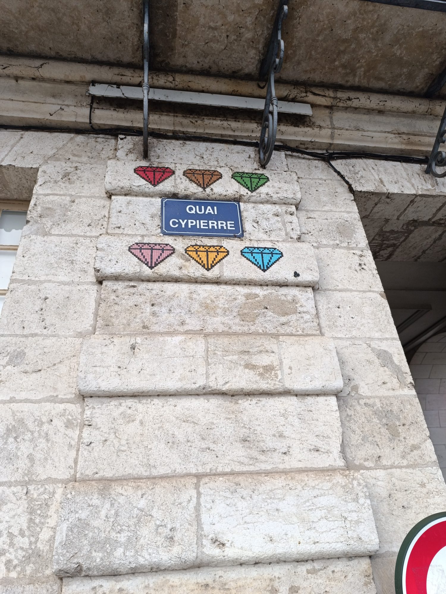 Six Gems on Quai Cypierre — Street art by Mifamosa in Orléans