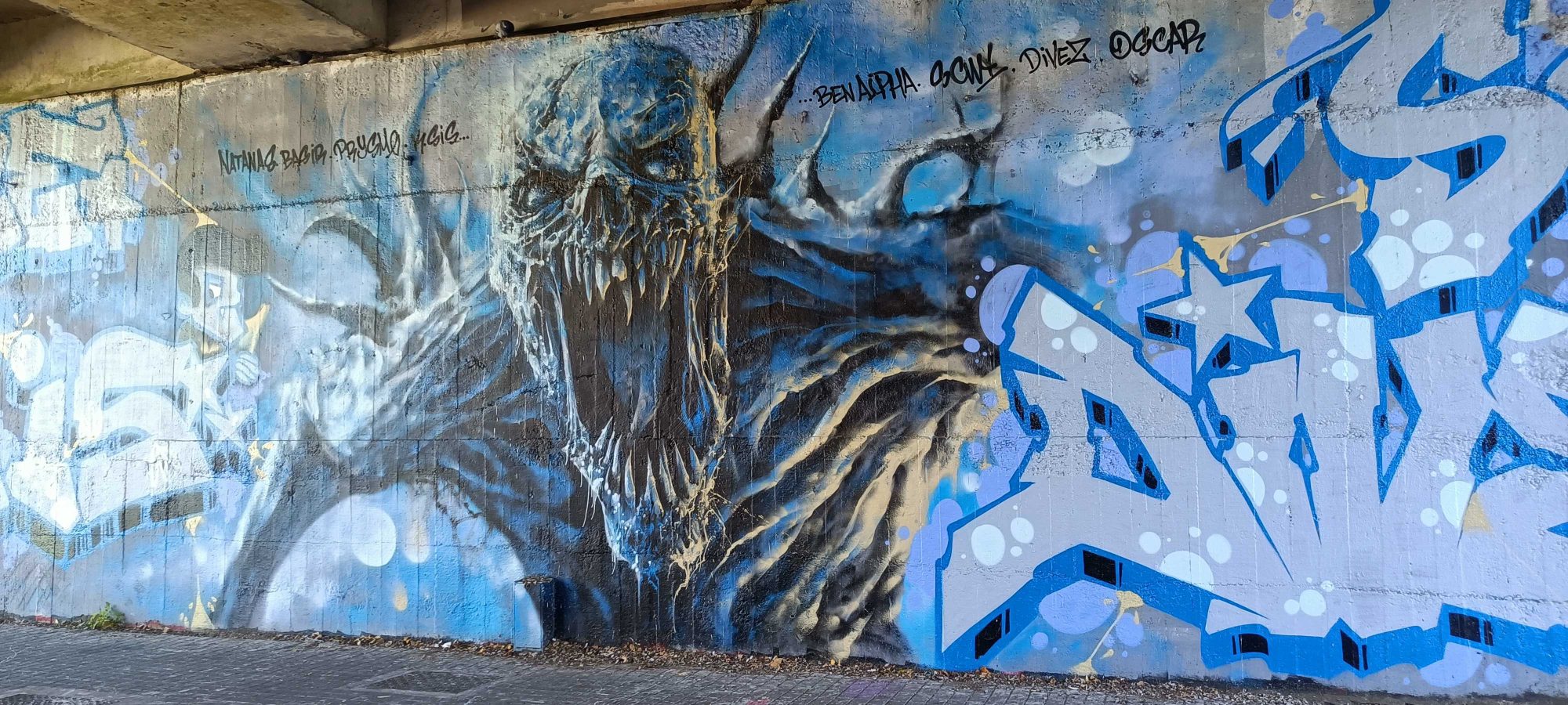 Blue demon Ben Alpha — Street art by Ben Alpha in Nantes