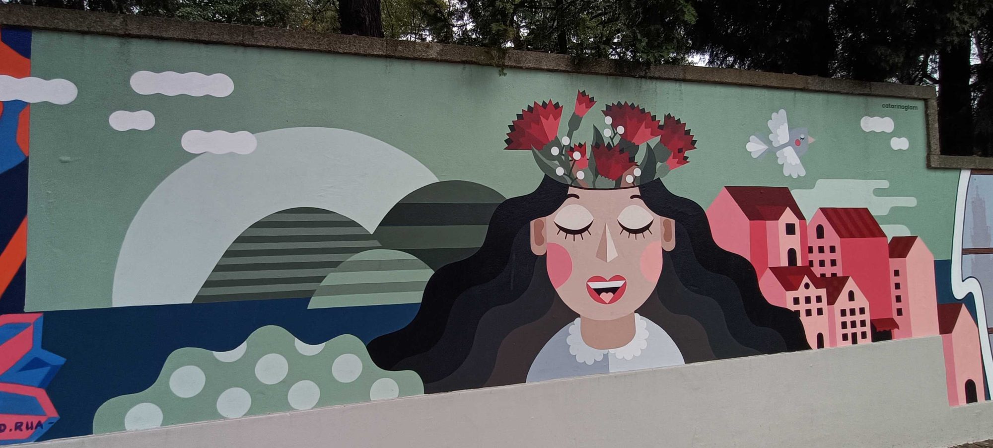 Femme aux œillets par Catarina Glam — Street art de Catarina Glam à Porto