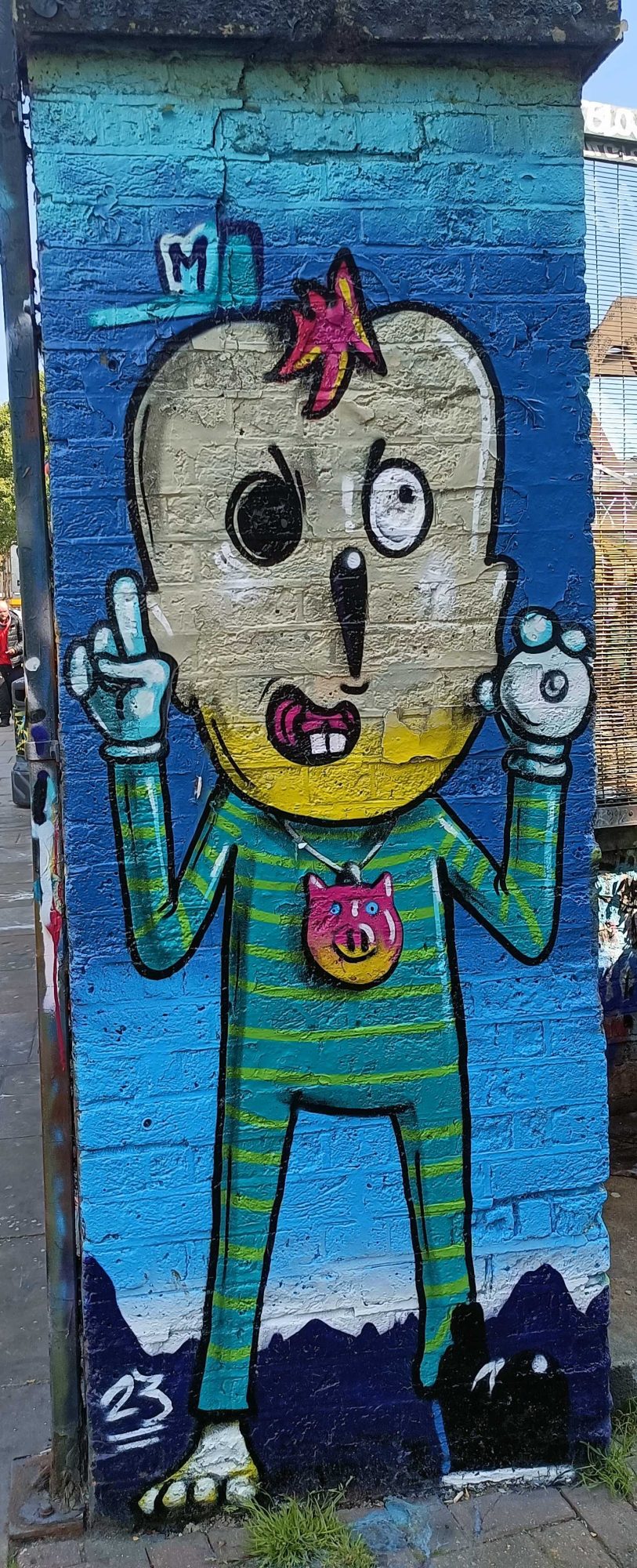 Personnage cartoon rayé — Street art à London