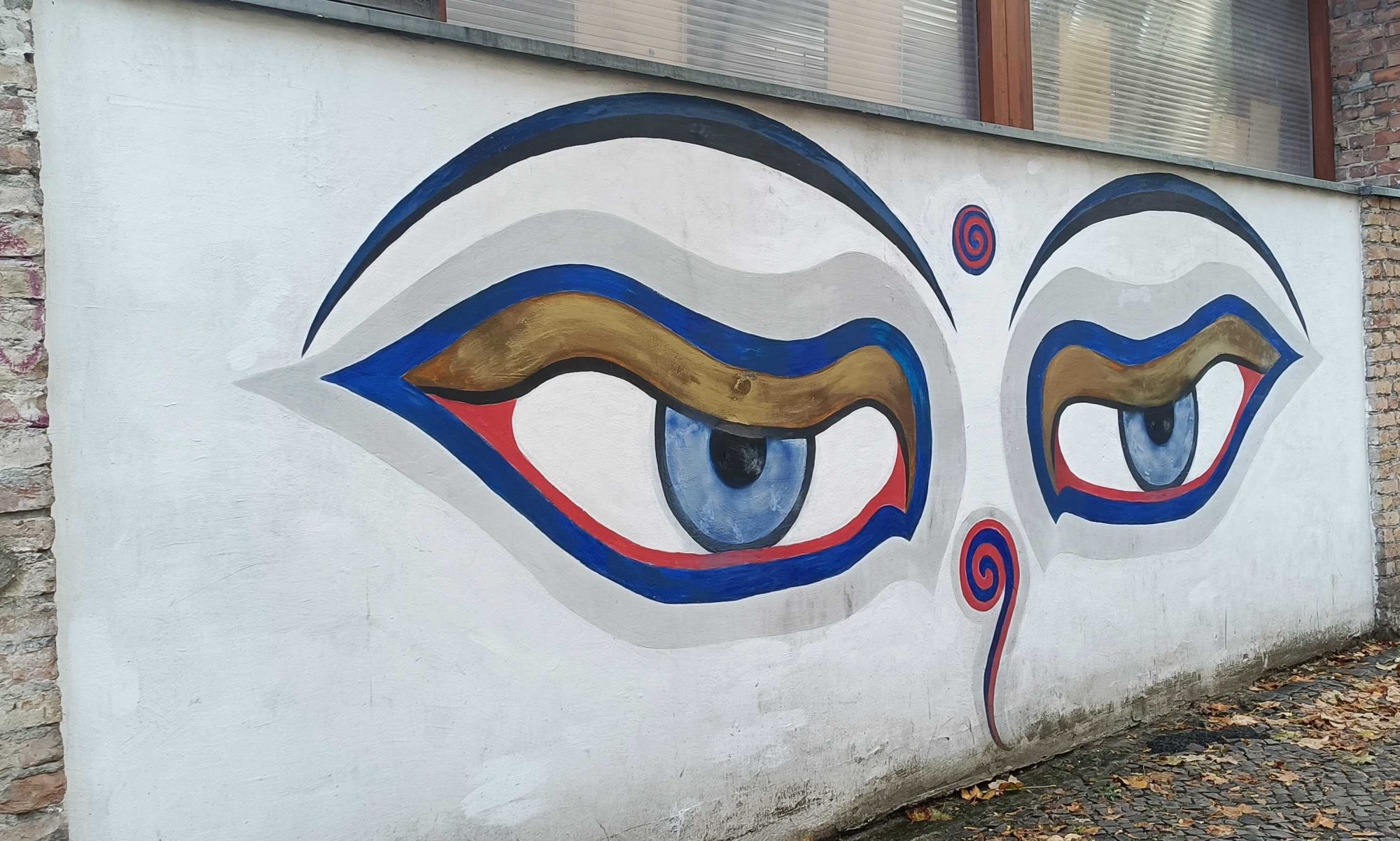 Les yeux de Bouddha — Street art à Berlin