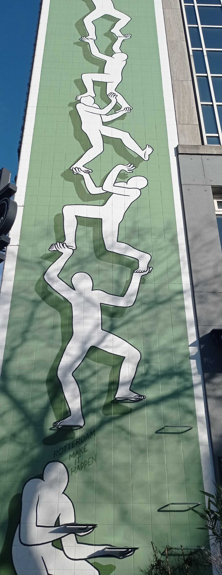 Cascading Figures — Street art in Rotterdam