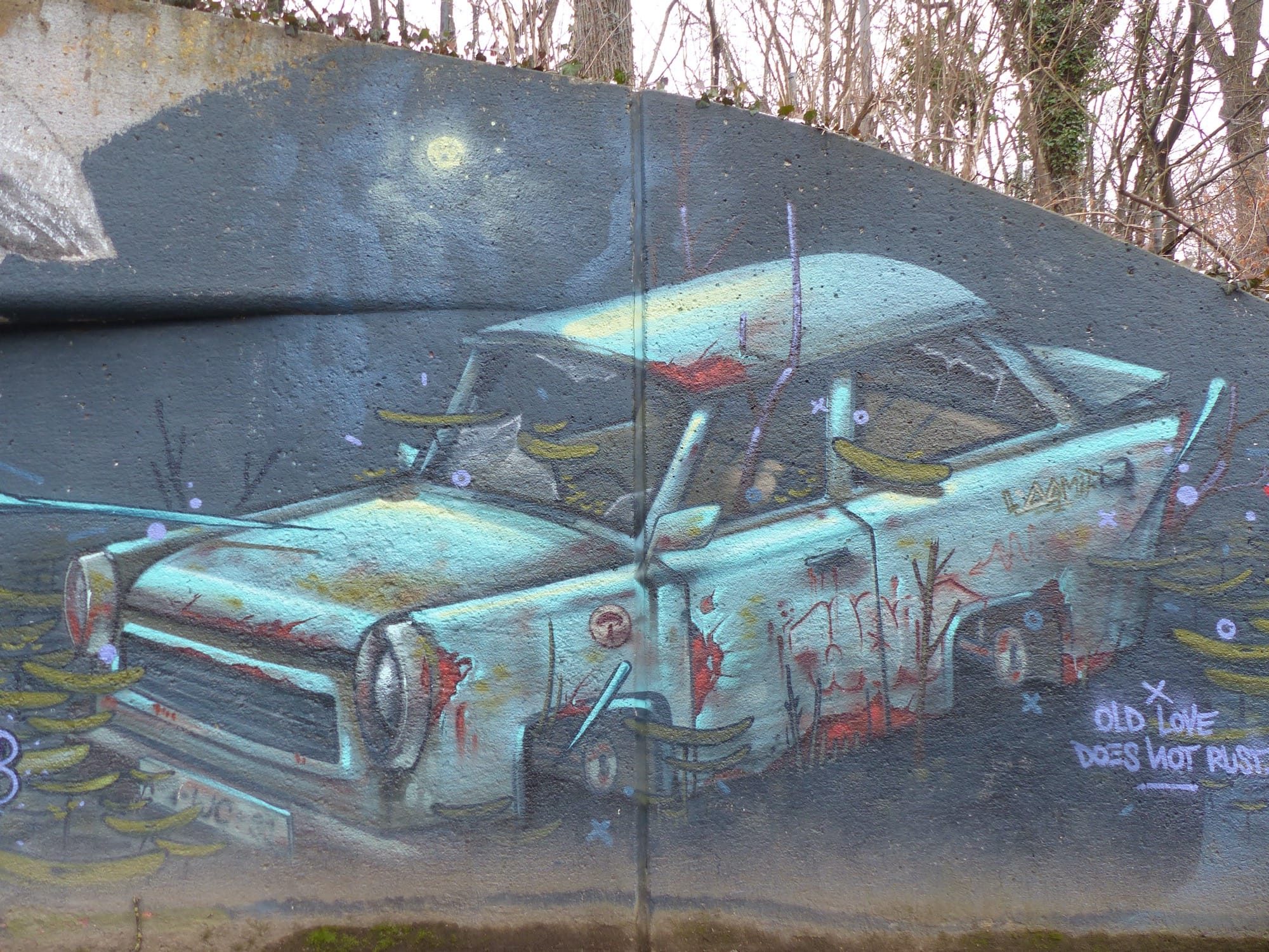 Old Love Does Not Rust — Street art in München