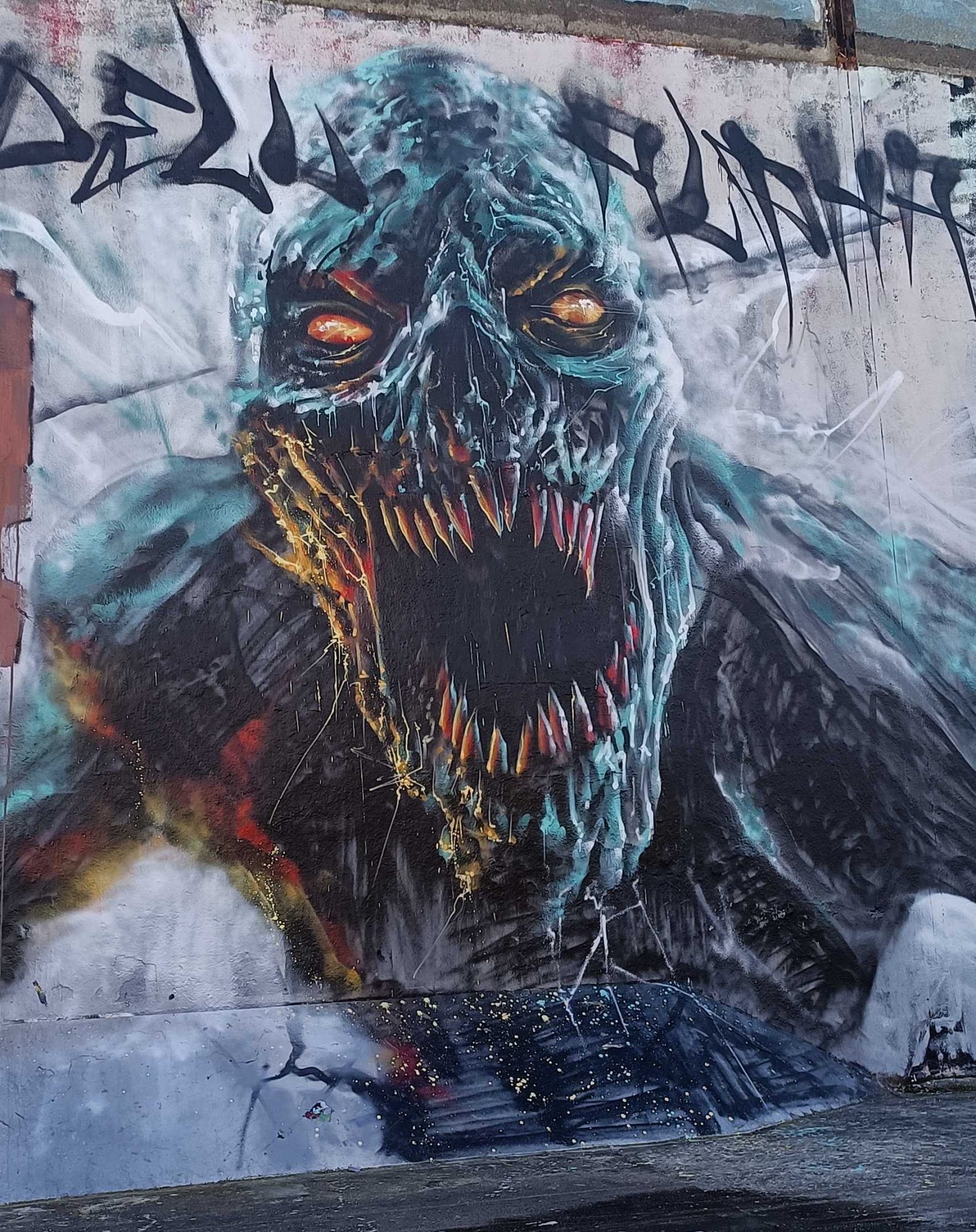 Blue Demon with Sharp Fangs, Hyperrealistic — Street art by Ben Alpha in Nantes