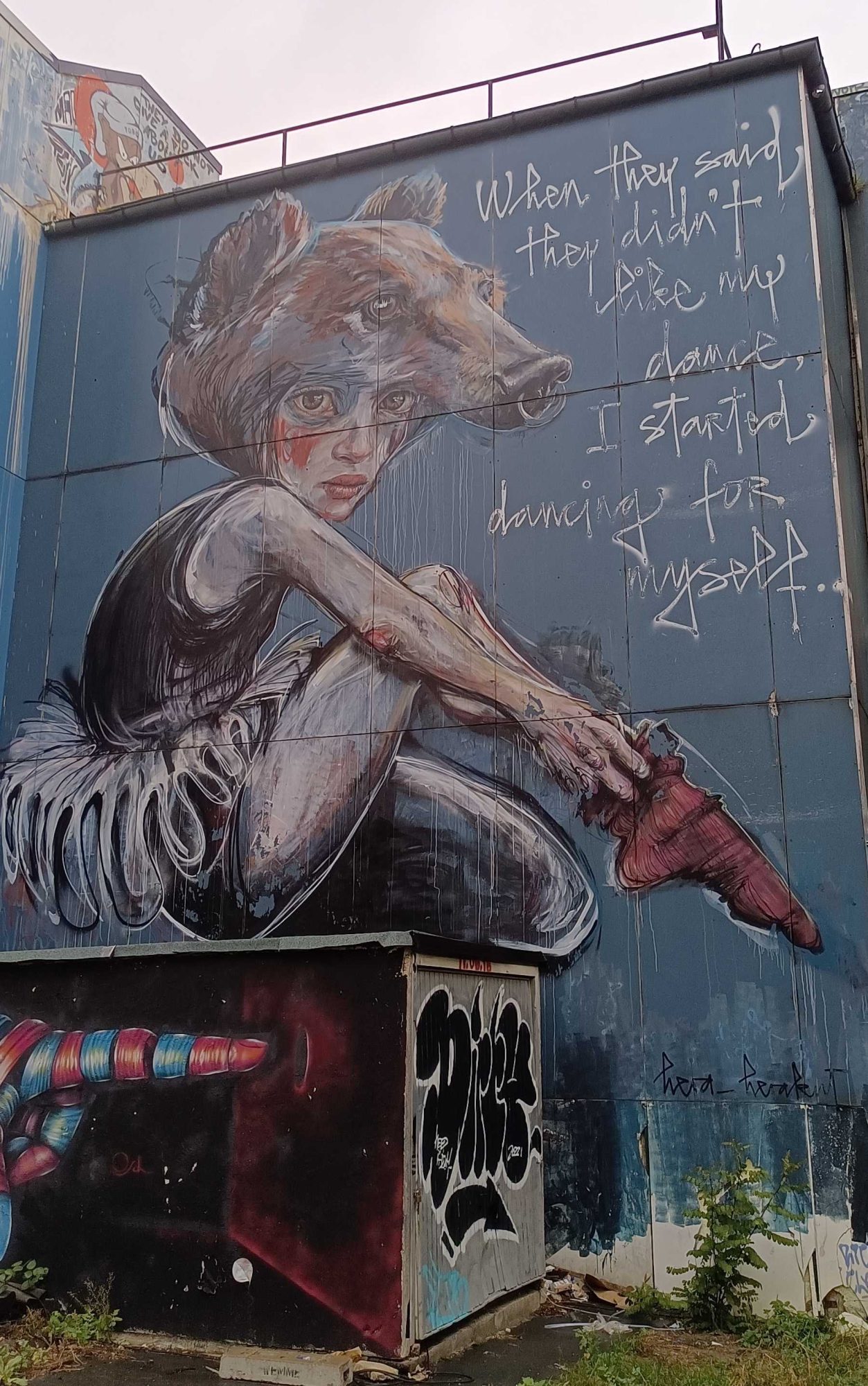 Danser pour soi-même, Herakut, Berlin — Street art de Herakut à Berlin