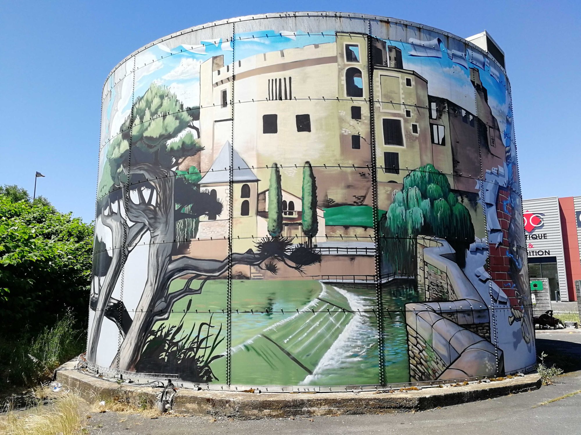 Hellfest Clisson Wine Estate Mural — Street art in Clisson
