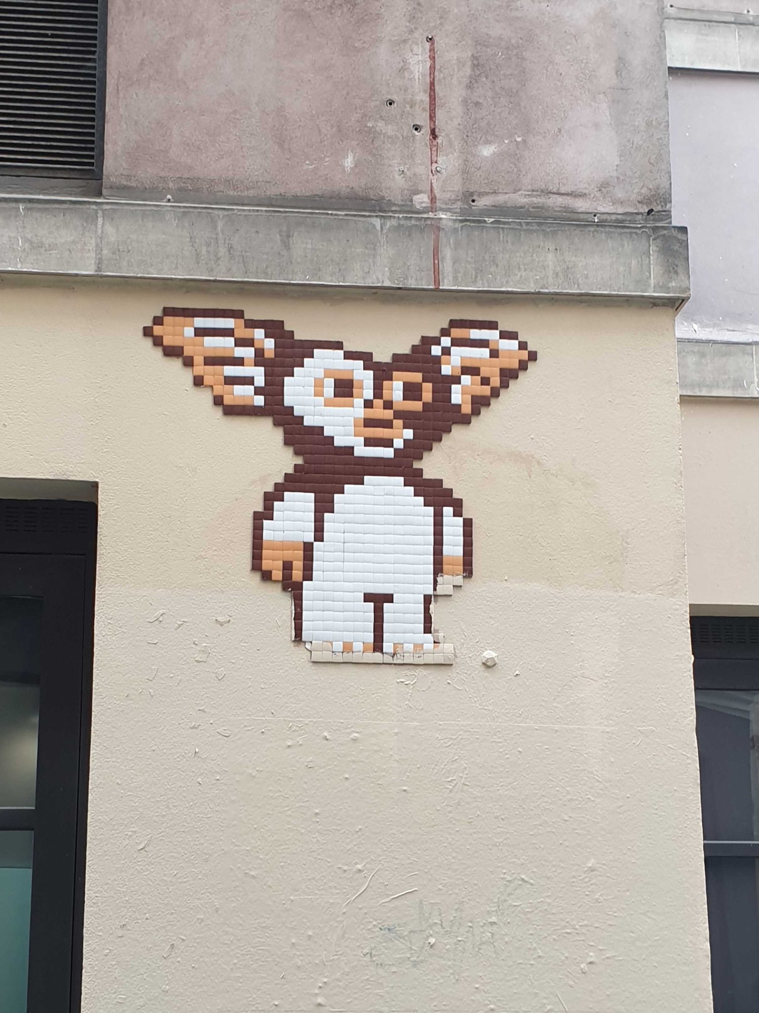 Gizmo Gremlins — Street art by Zigom in Paris