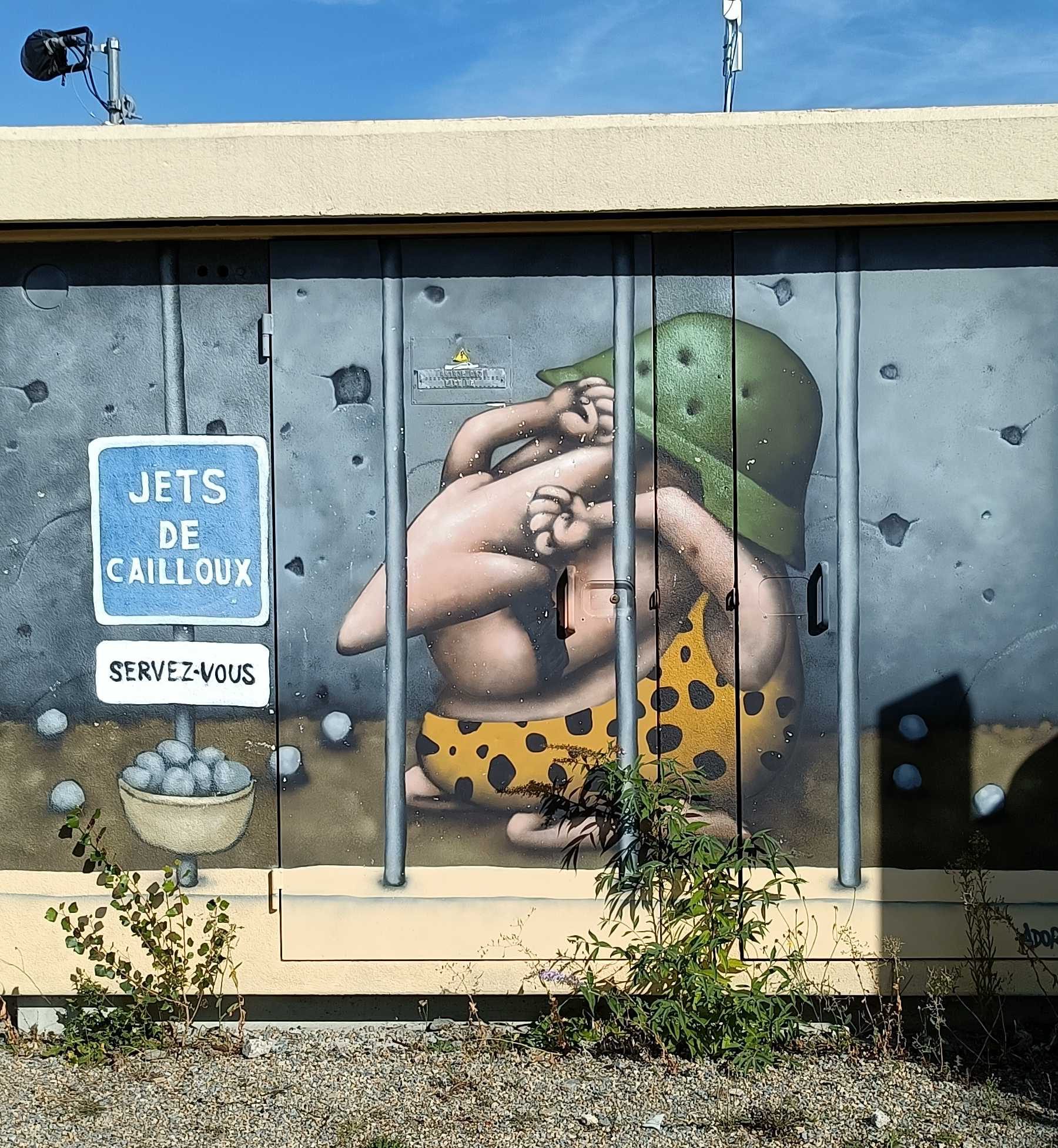 Jets de cailloux, servez-vous — Street art de Ador à Rezé