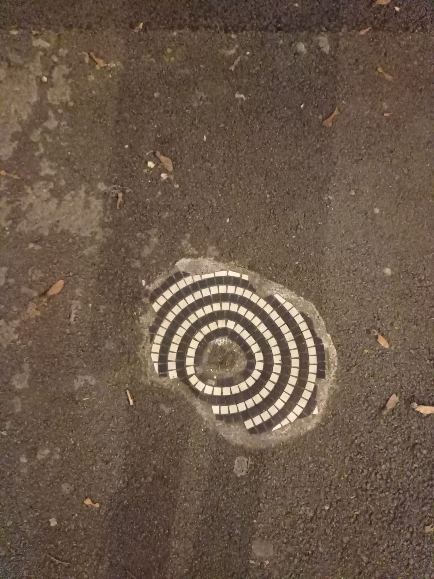 Mosaïque des Postes — Street art à Lille