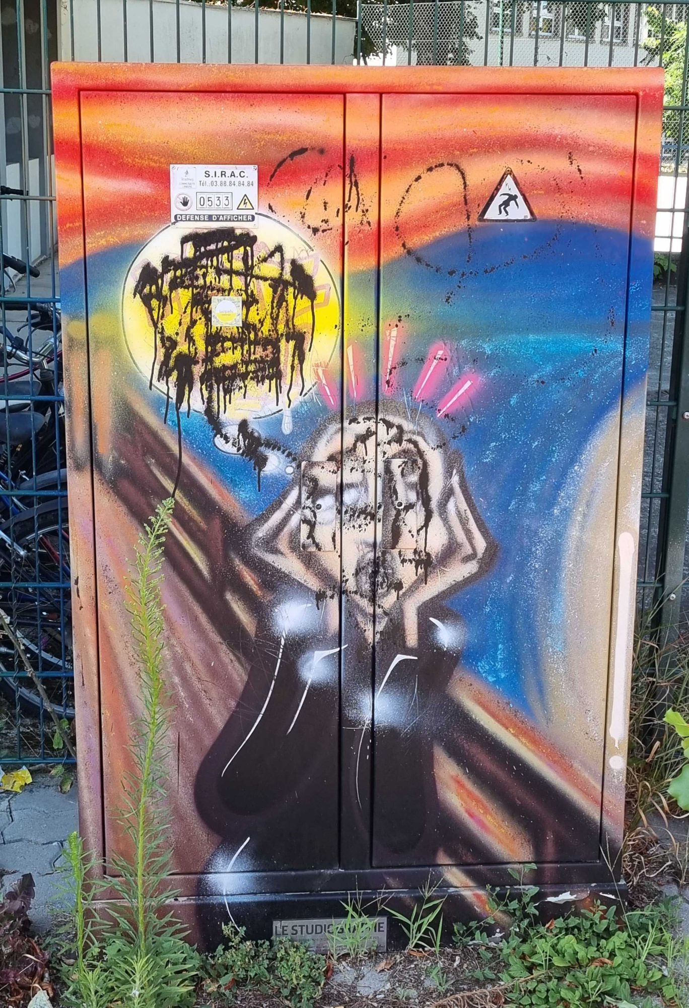 The Scream, on a Cabinet — Street art in Strasbourg
