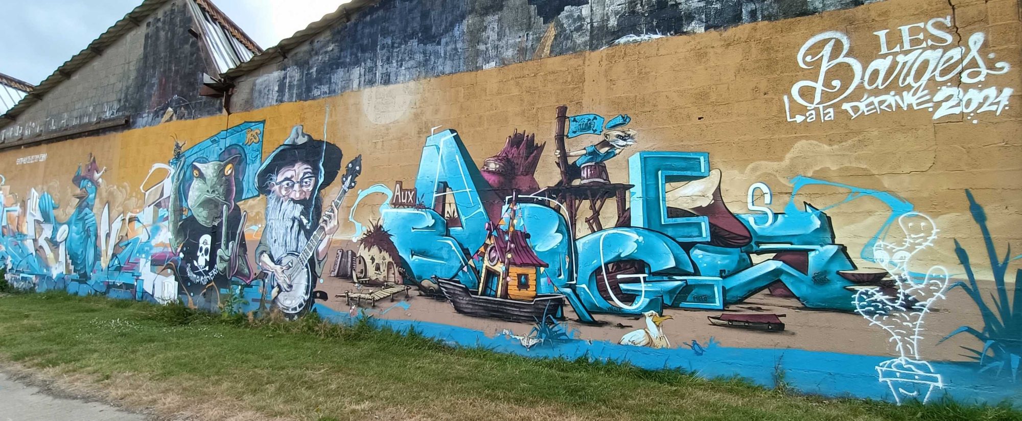 Large Collaborative Mural in Saint-Nicolas-de-Redon — Street art in Saint-Nicolas-de-Redon