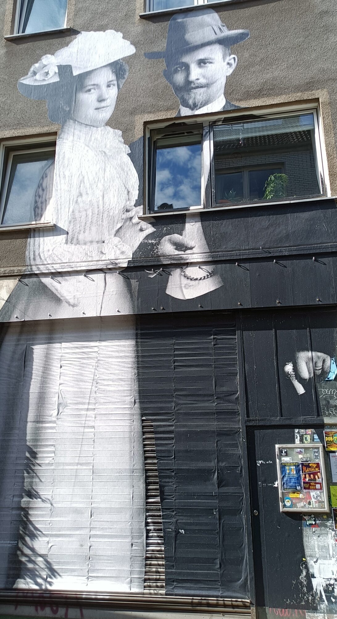 The 1900s couple in wheatpaste — Street art in Köln