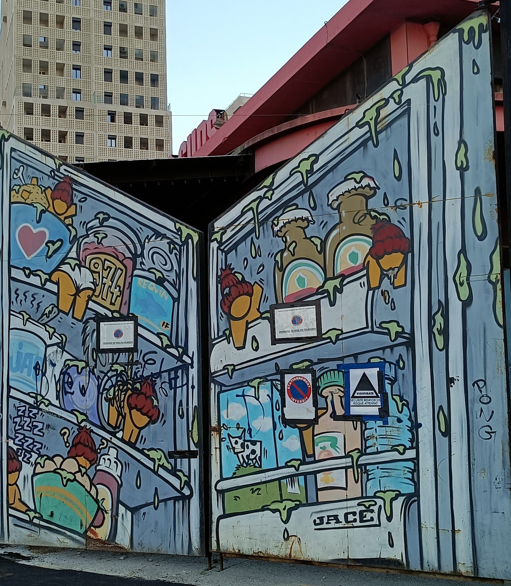 Frigo à Gouzous par Jace — Street art de Jace à Marseille