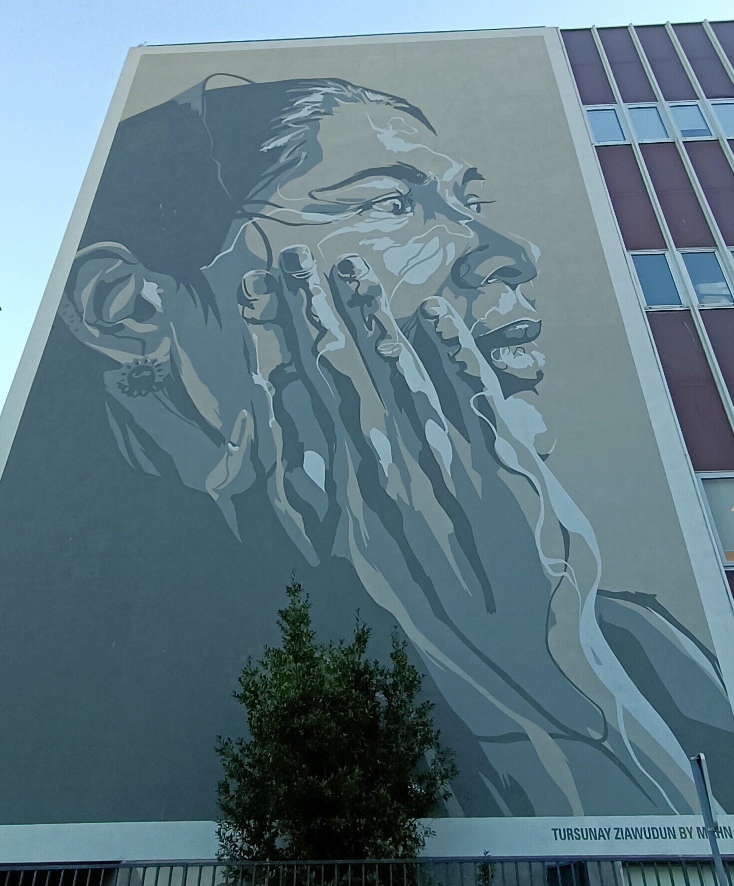 Tursunay Ziawudun by Mahn Kloix — Street art by Mahn Kloix in Marseille