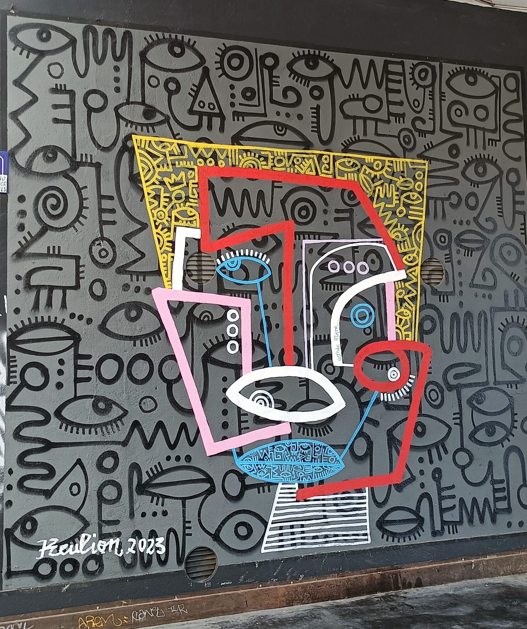 Pictograms and Face by Keulion — Street art by Keulion in Marseille