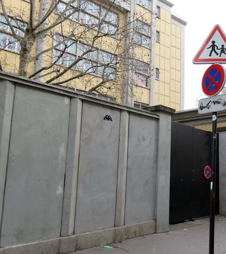 PA_28, Space Invader de la rue Keller — Street art de Invader à Paris