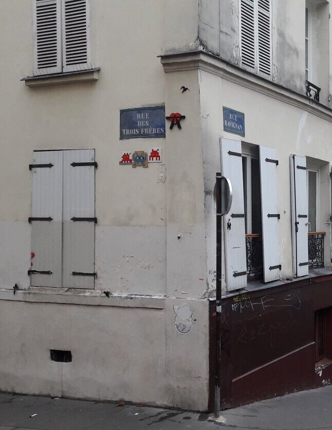 PA_68, Space Invader du triptyque de la rue des Trois-Frères — Street art de Invader à Paris