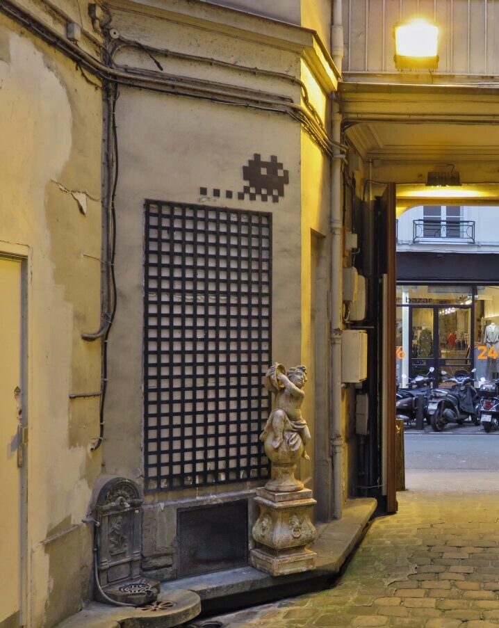 PA_103, Space Invader de la rue du Temple — Street art de Invader à Paris
