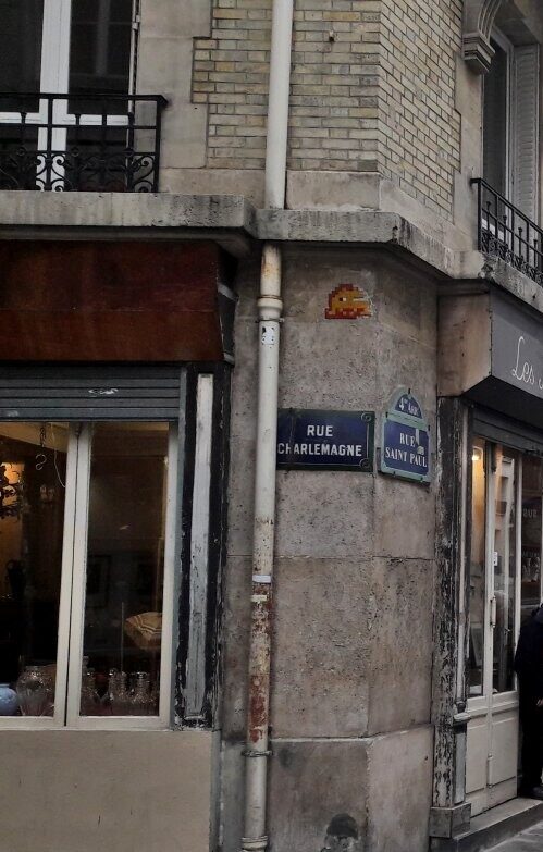 PA_106, Space Invader de la rue Charlemagne — Street art de Invader à Paris
