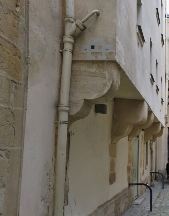 PA_115, Space Invader des Francs-Bourgeois — Street art de Invader à Paris