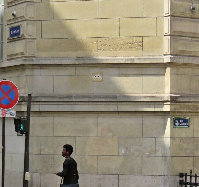 PA_150, Space Invader de la rue Saint-Jacques — Street art de Invader à Paris