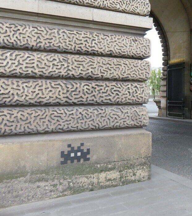 PA_135, Space Invader in the Louvre Passage — Street art by Invader in Paris