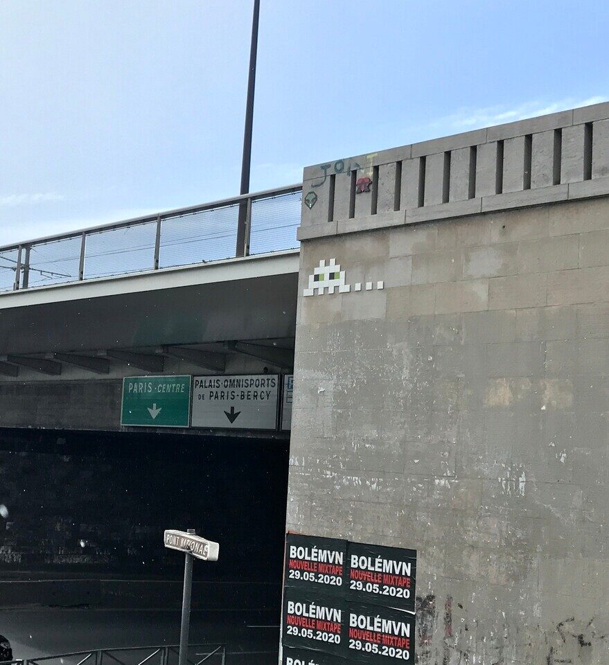 PA_202, Space Invader on Quai de Bercy — Street art by Invader, A2 in Paris