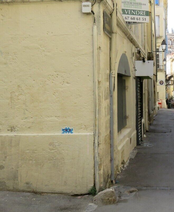 MPL_02, Space Invader on Rue de Candolle — Street art by Invader in Montpellier