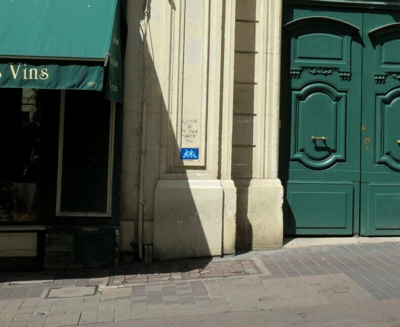 MPL_21, Space Invader on Rue Saint-Guilhem — Street art by Invader in Montpellier