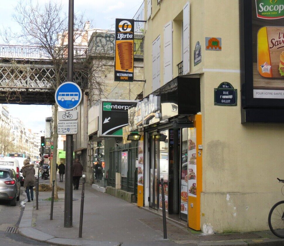 PA_247, Space Invader de la rue Firmin Gillot — Street art de Invader à Paris