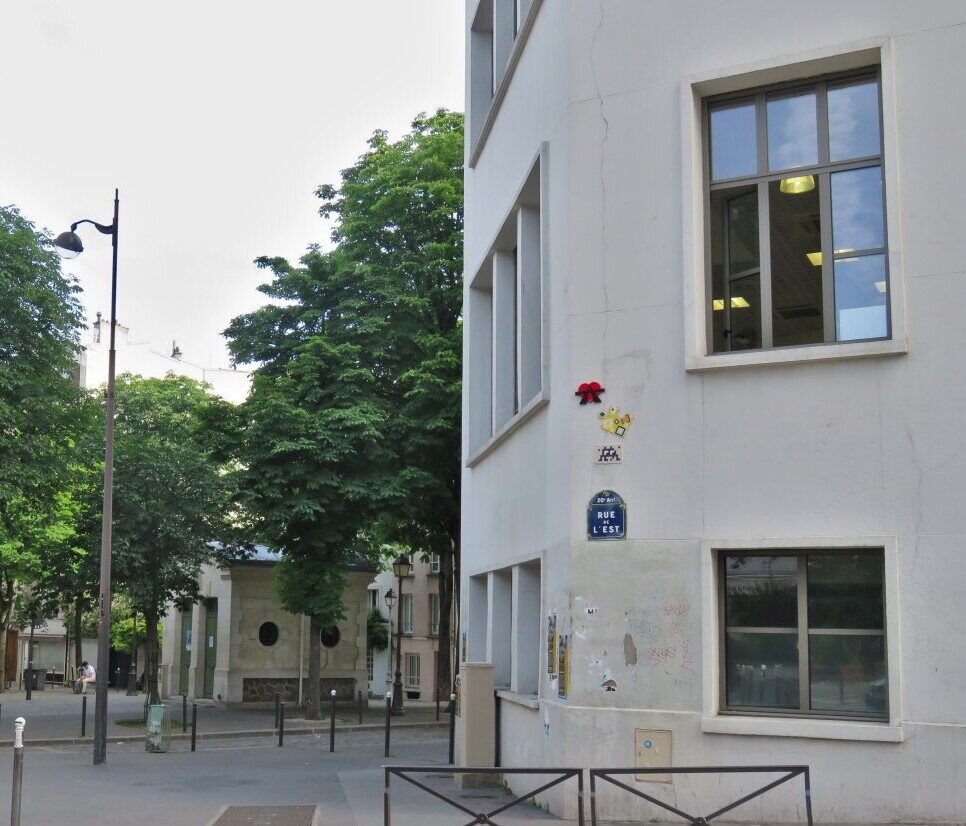 PA_432, Space Invader de la rue de l'Est — Street art de Invader à Paris