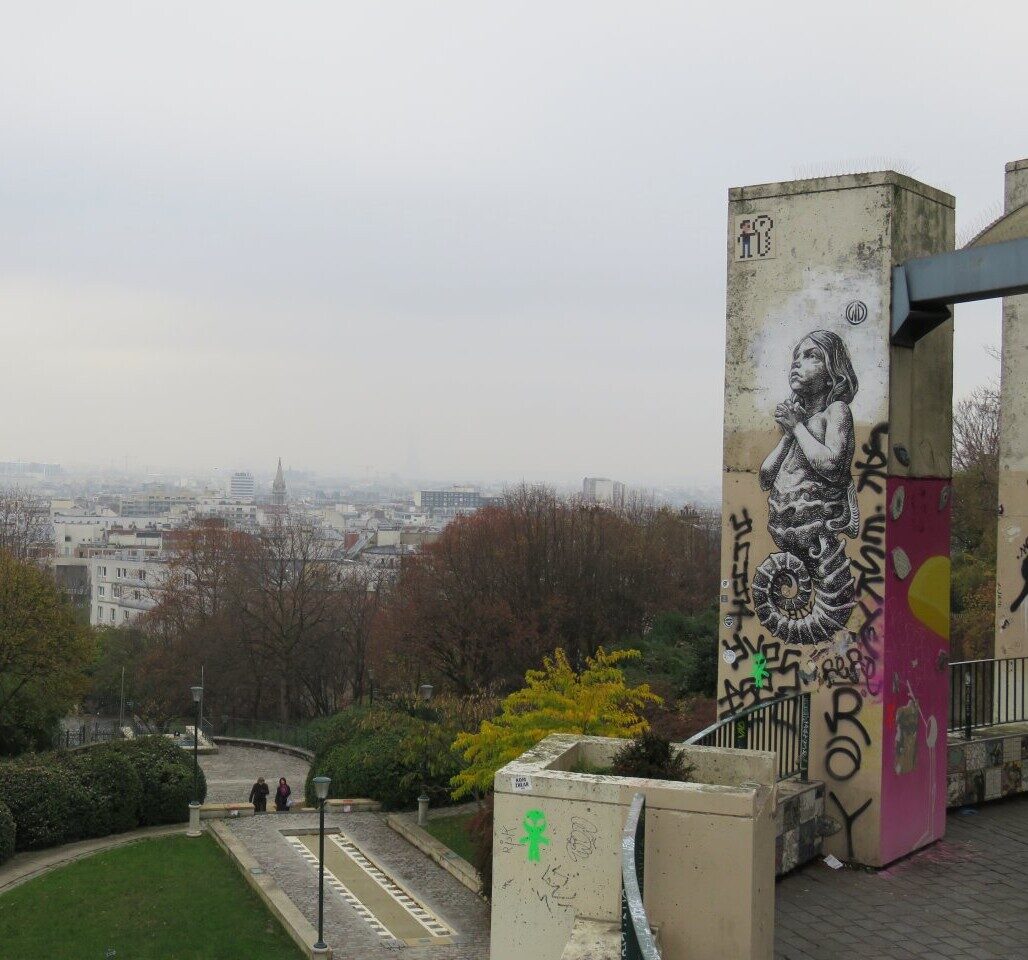 PA_467, Space Invader on 29 Rue Piat — Street art by Invader in Paris