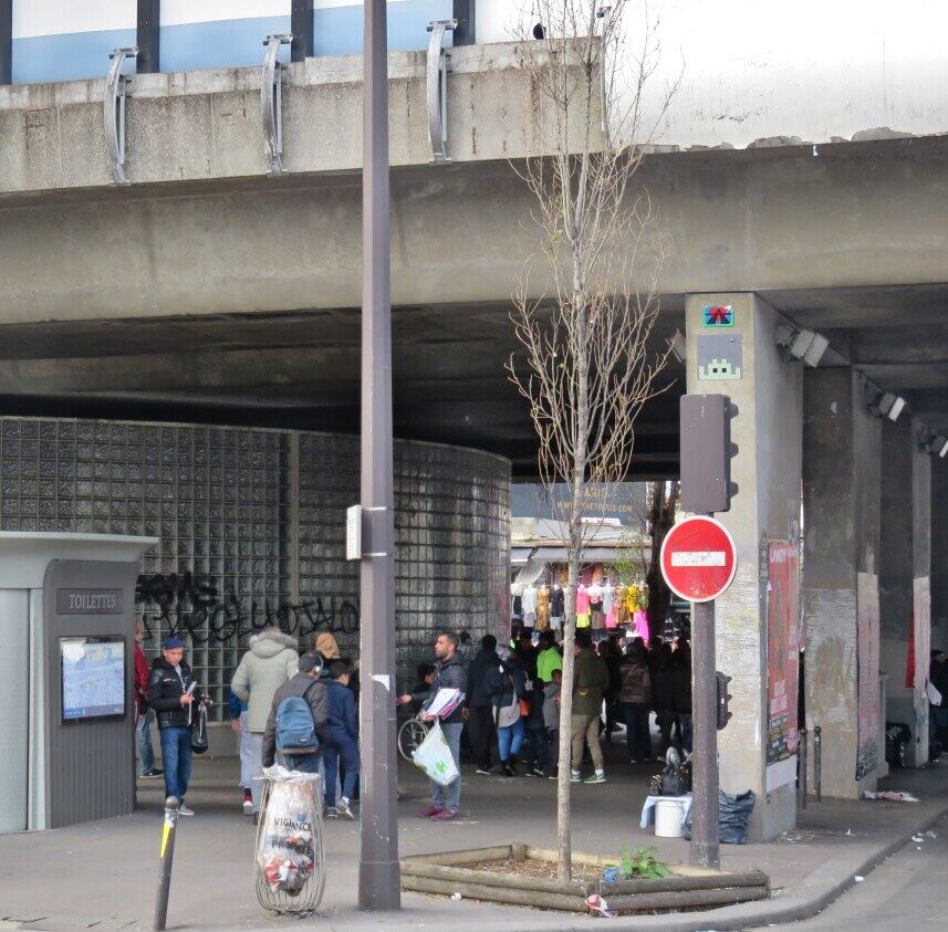 PA_533, Space Invader de la place Django Reinhardt — Street art de Invader à Paris