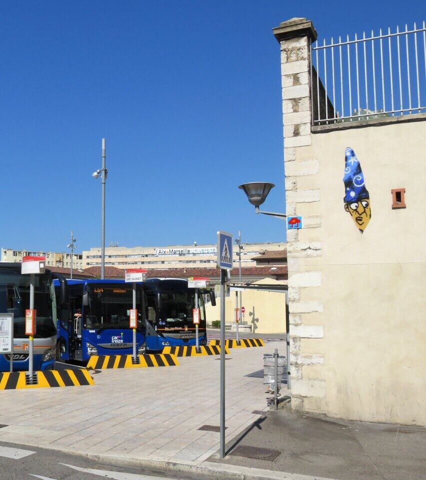 MARS_01, Space Invader on Rue Honnorat — Street art by Invader in Marseille