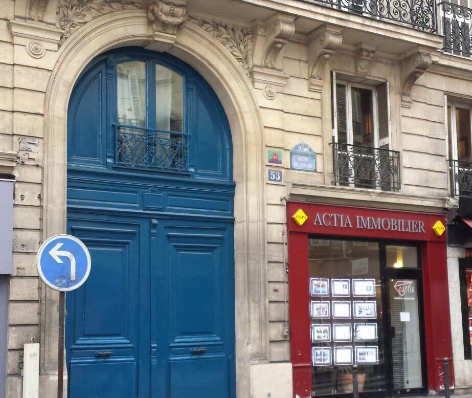 PA_865, Space Invader de la rue Blanche — Street art de Invader à Paris