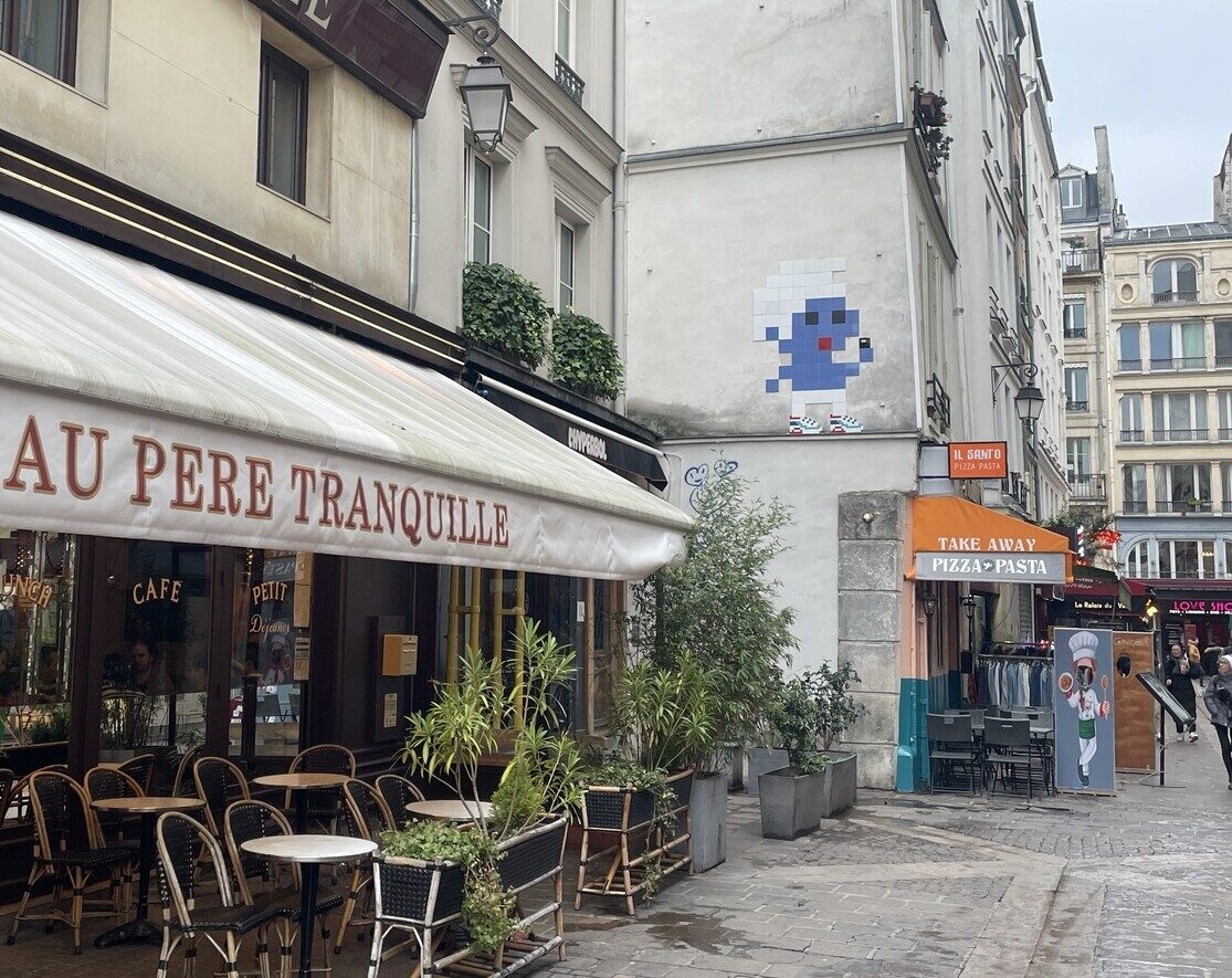 PA_1162, Space Invader on 14 rue des Précheurs — Street art by Invader in Paris