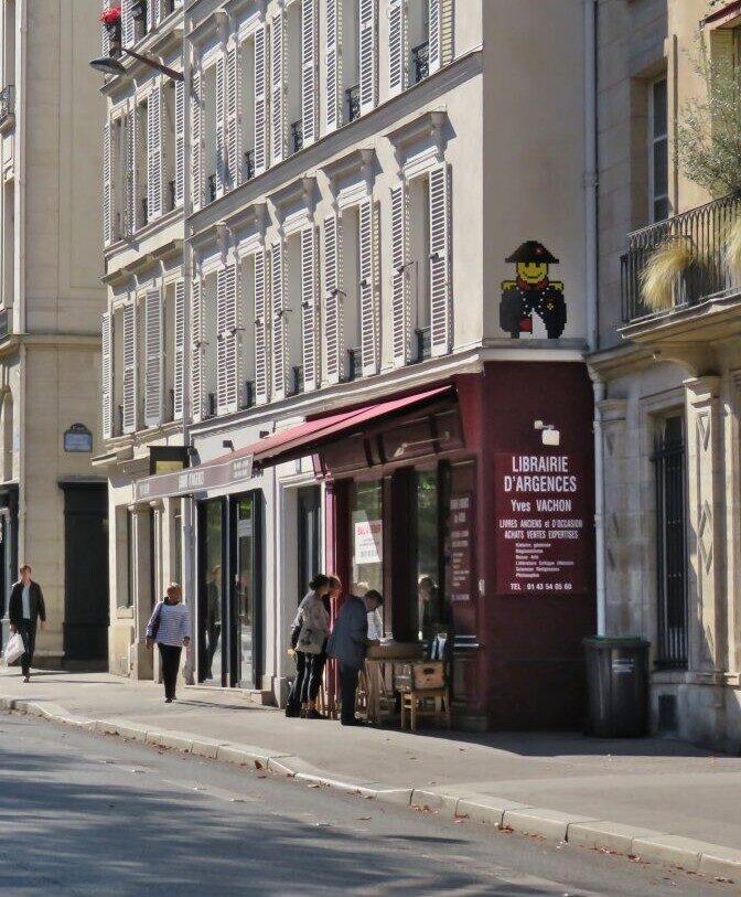 PA_1167, Space Invader on 84 rue Bonaparte — Street art by Invader in Paris
