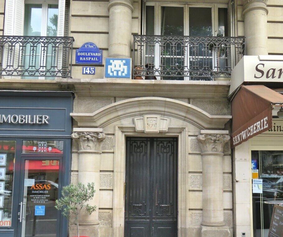 PA_1198, Space Invader du boulevard Raspail — Street art de Invader à Paris