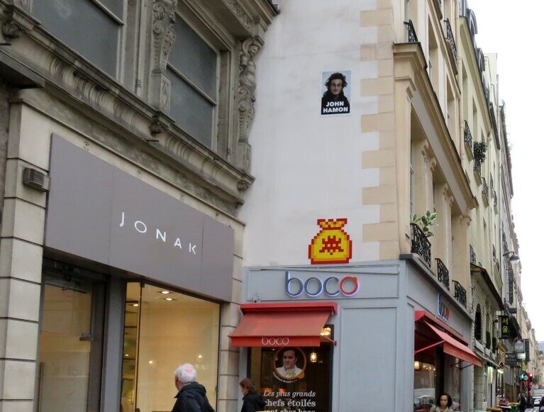 PA_1215, Space Invader on 3 rue Danielle Casanova — Street art by Invader in Paris